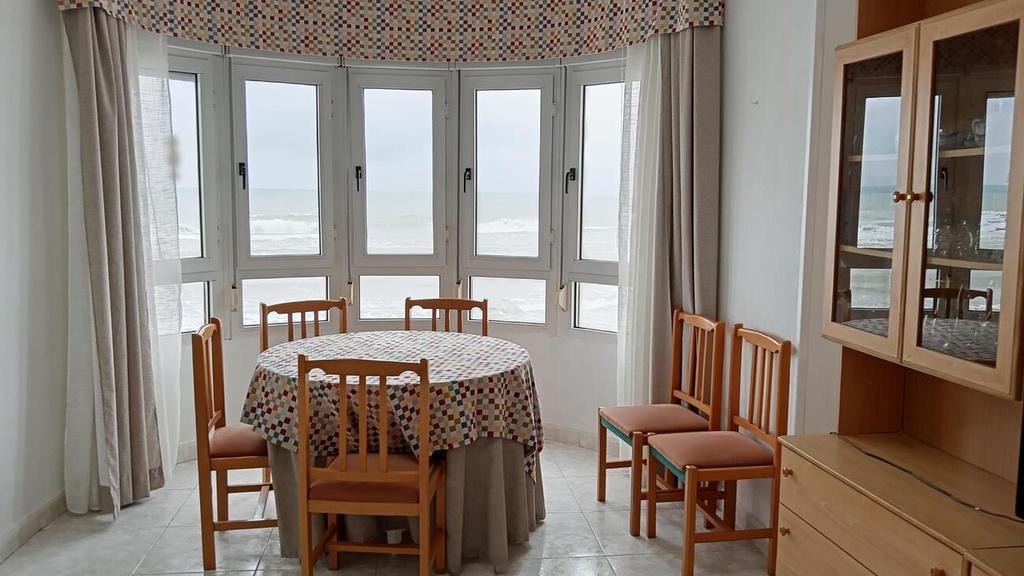 Moderný apartmán v Torrevieja – Playa Los Locos