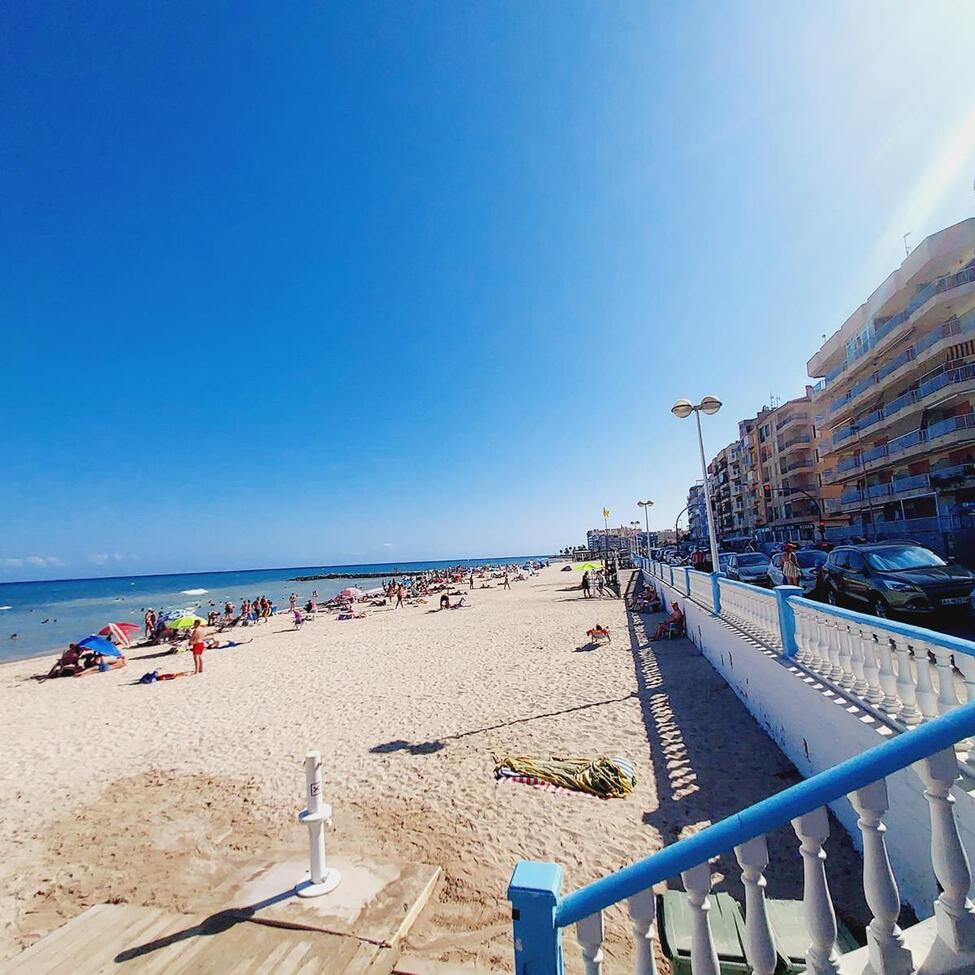 Moderný apartmán v Torrevieja – Playa Los Locos