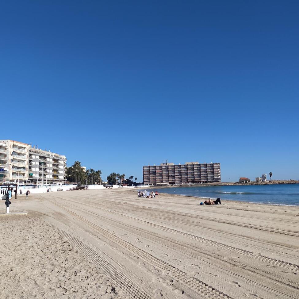 Moderný apartmán v Torrevieja – Playa Los Locos