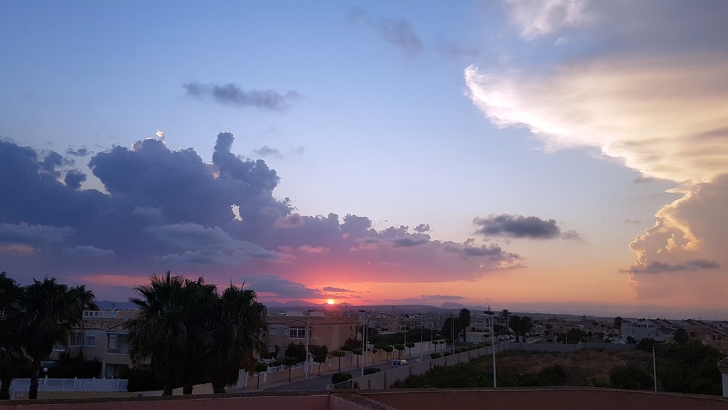 Mestský Dom v Torrevieja s bazénom