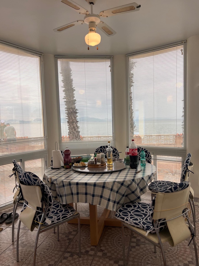 Luxusná vila v La Manga del Mar Menor – Veneziola