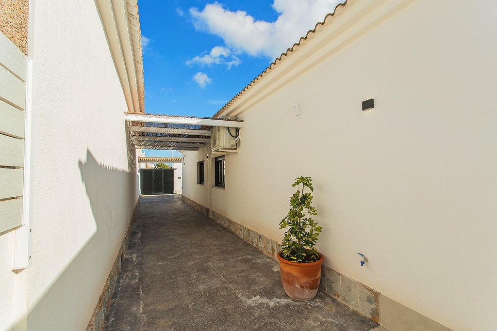 Moderný mestský dom v Torrevieja – La Siesta