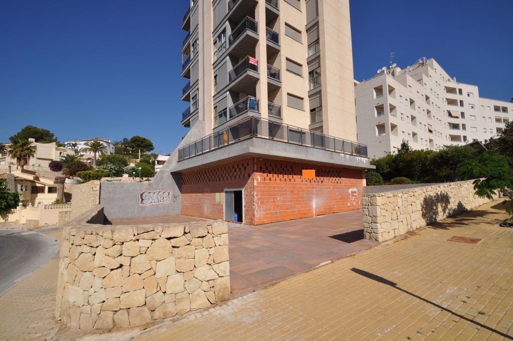 Moderný Commercial v Calpe – Costa Blanca