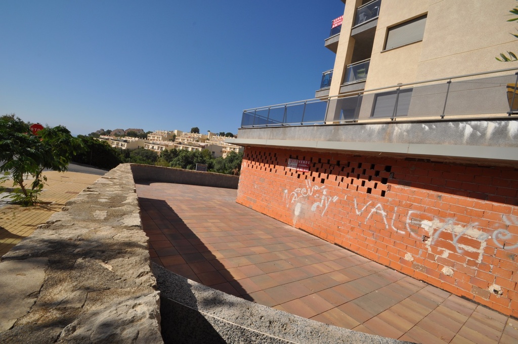 Moderný Commercial v Calpe – Costa Blanca