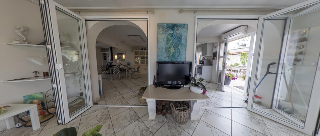 Moderná vila v Torrevieja – Costa Blanca