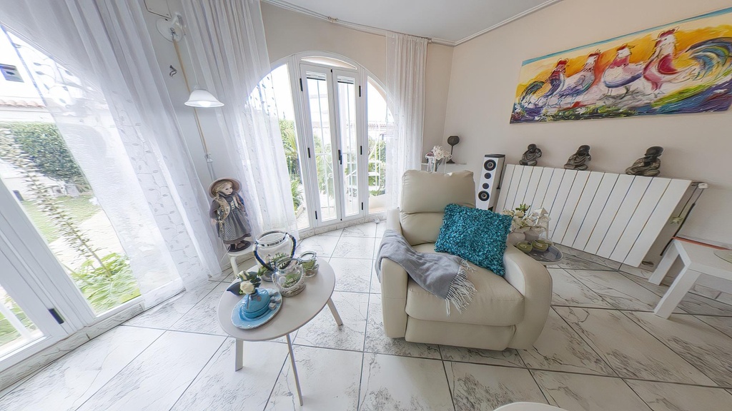 Moderná vila v Torrevieja – Costa Blanca