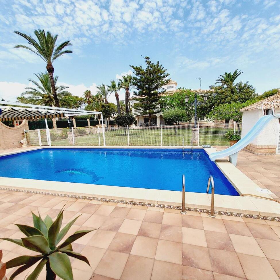 Luxusná vila v Orihuela Costa – Cabo Roig