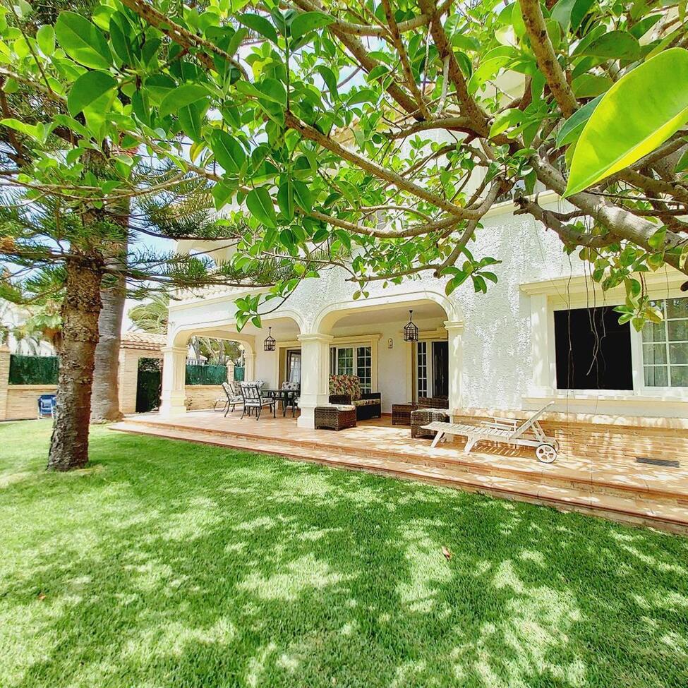 Luxusná vila v Orihuela Costa – Cabo Roig