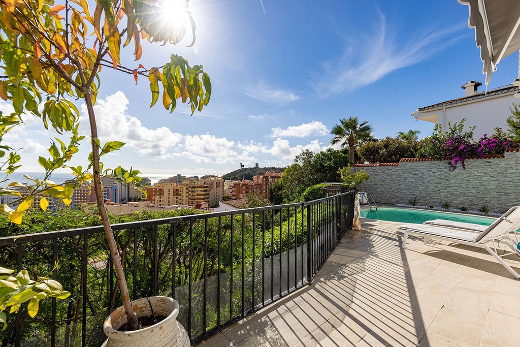 Luxusná vila v Torreblanca – Costa del Sol