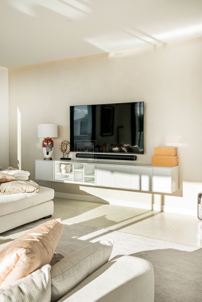 Luxusný penthouse v El Higueron – Inland