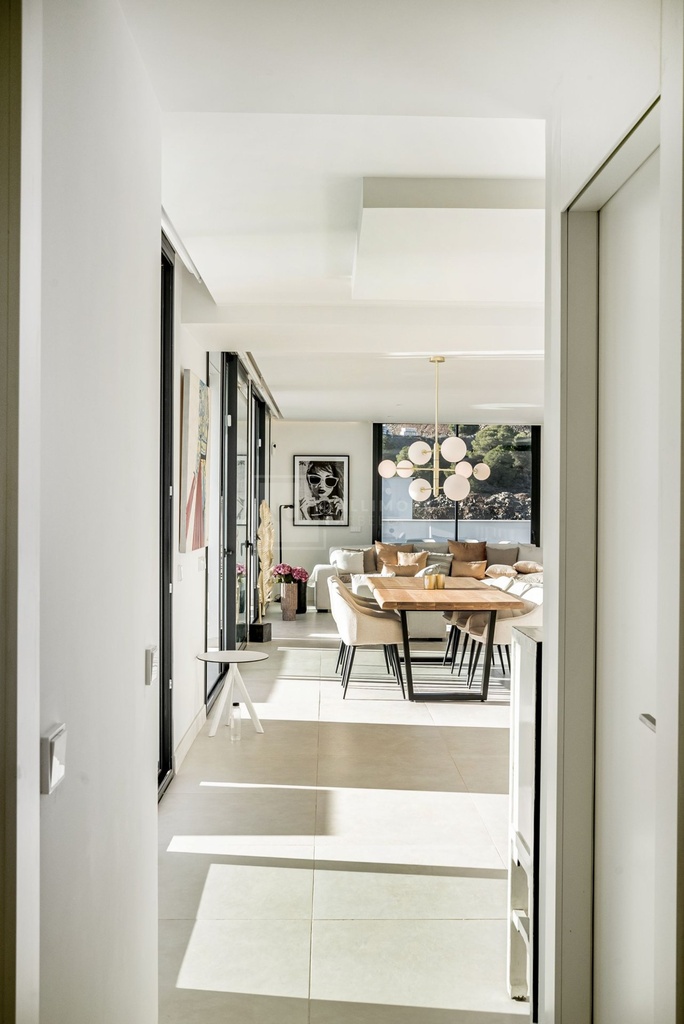 Luxusný penthouse v El Higueron – Inland
