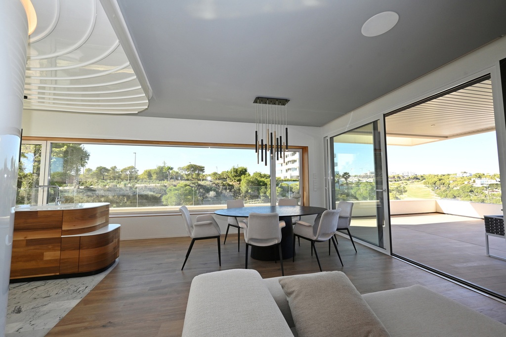 Luxusný apartmán v Las Colinas Golf – Costa Blanca