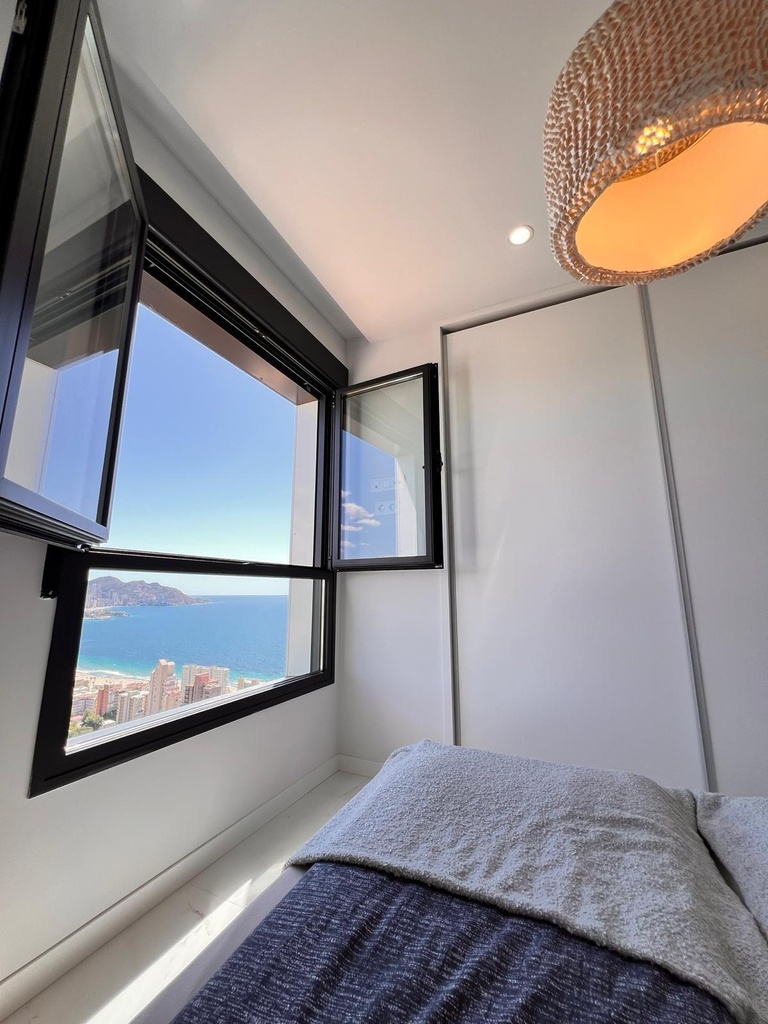 Luxusný apartmán v Benidorm – Poniente