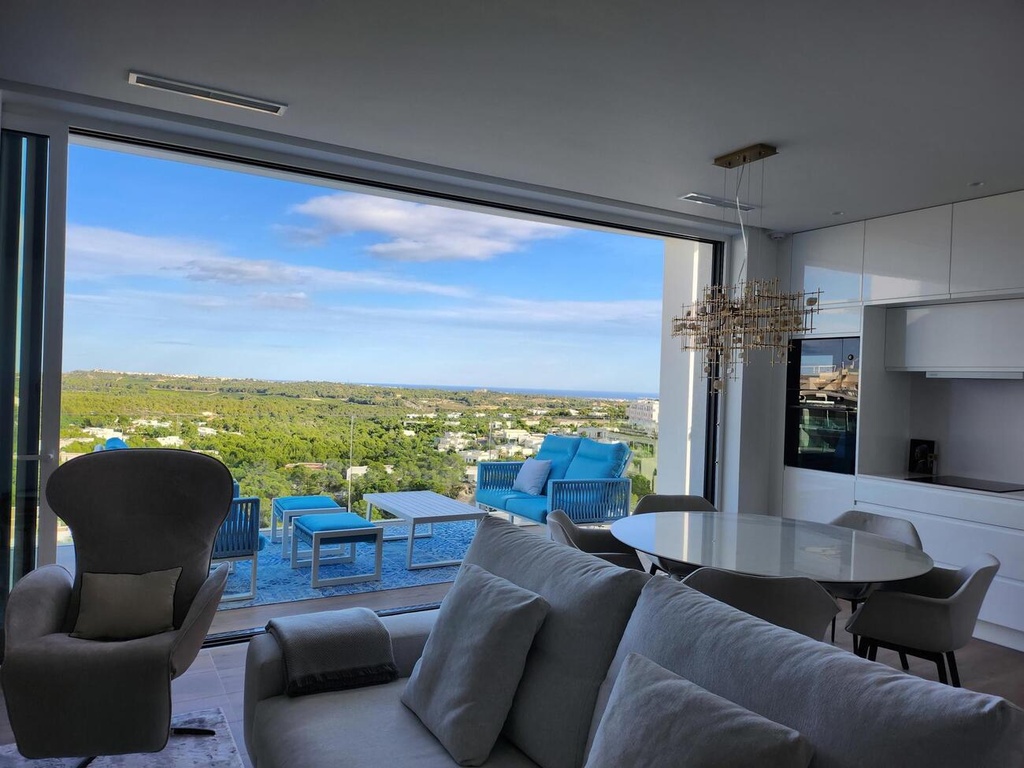 Luxusný apartmán v Las Colinas Golf – Costa Blanca