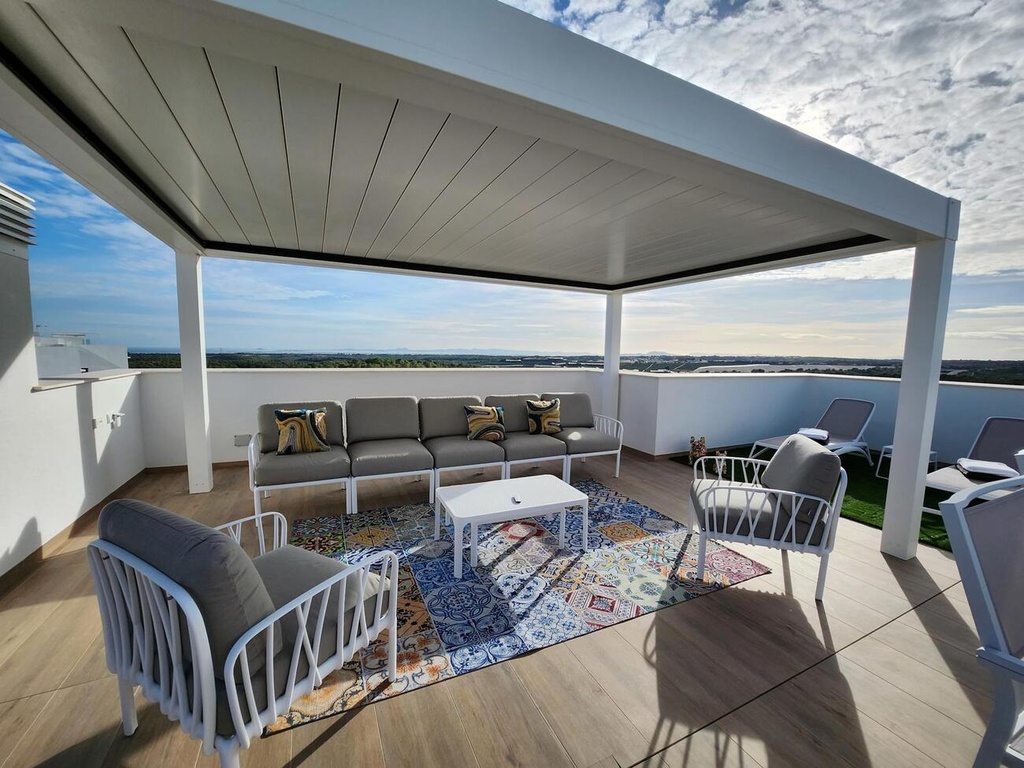 Luxusný apartmán v Las Colinas Golf – Costa Blanca