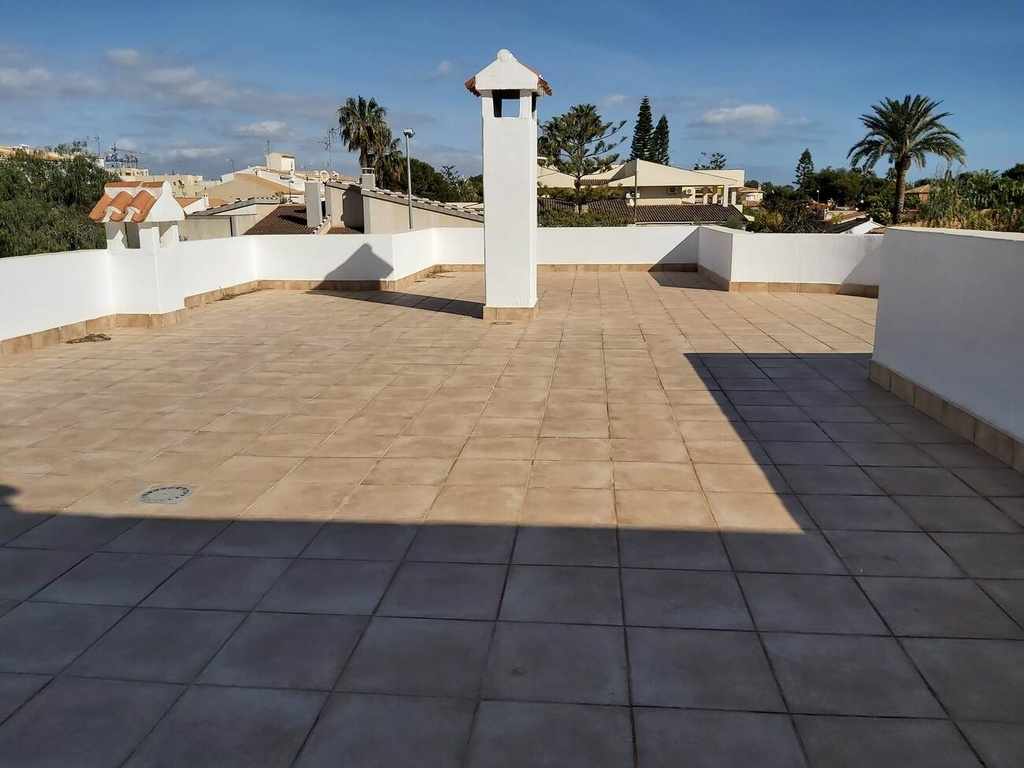 Luxusná vila v La Zenia – Costa Blanca