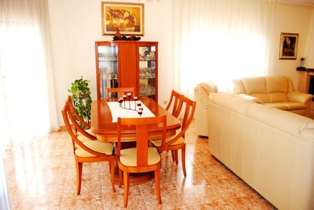 Luxusná vila v La Zenia – Costa Blanca