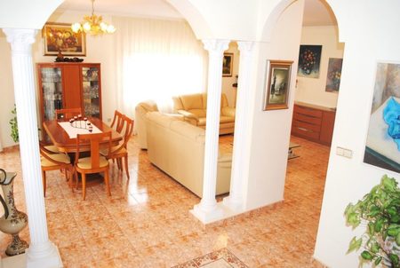 Luxusná vila v La Zenia – Costa Blanca
