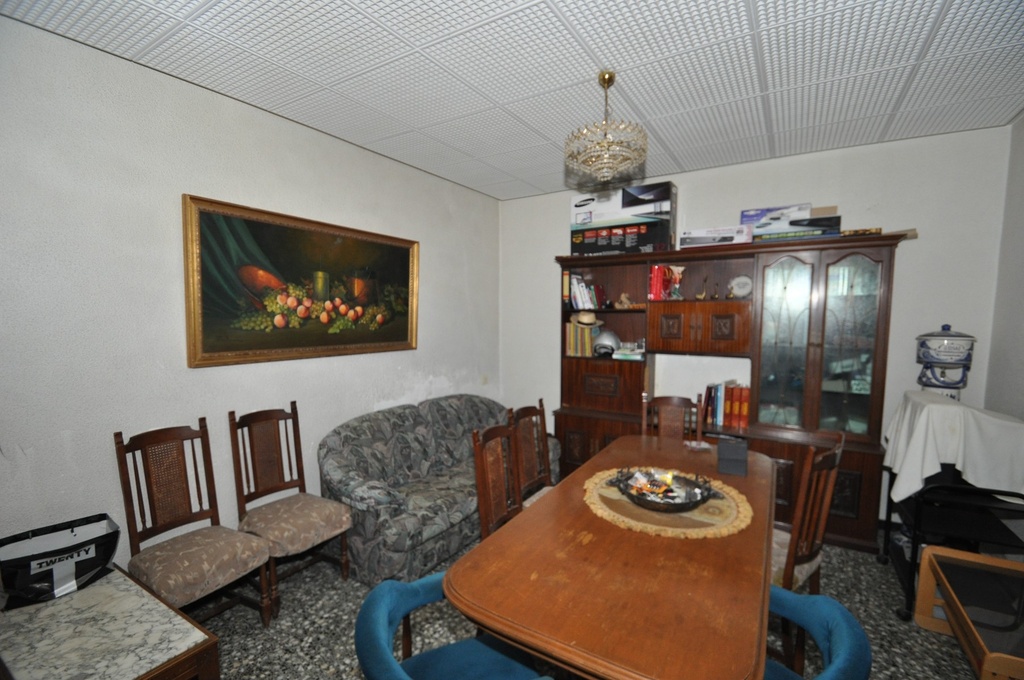 Luxusný mestský dom v Petrer – Inland