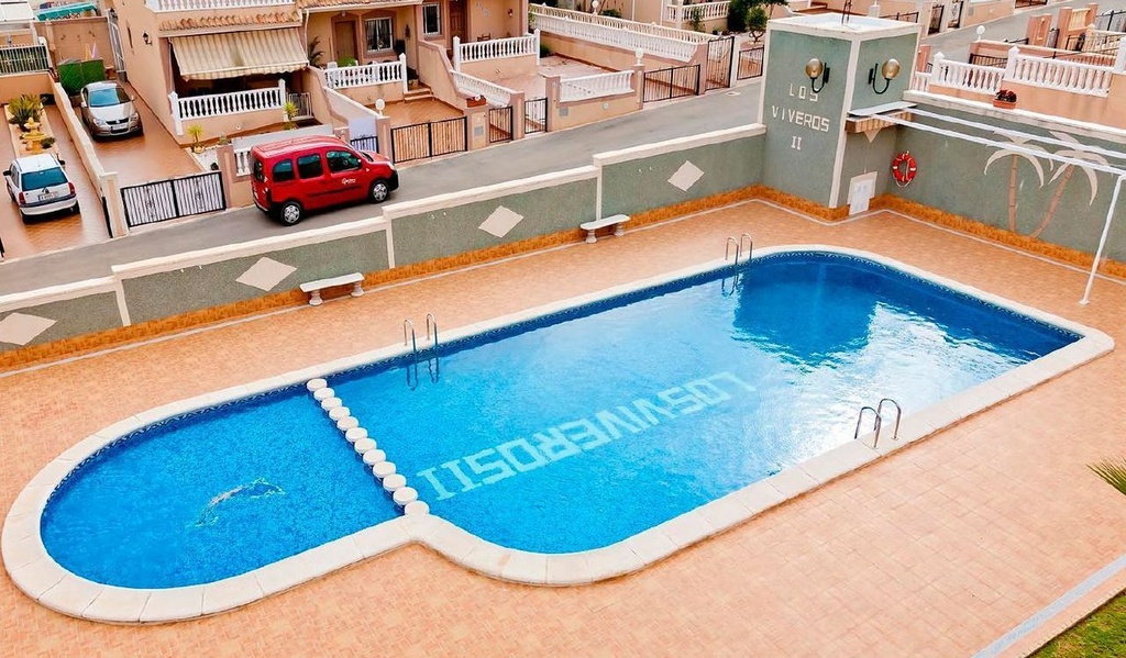 Moderný mestský dom v Los Altos – Costa Blanca