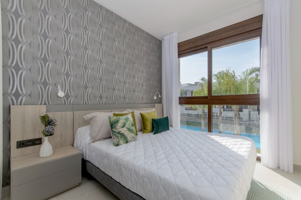 Moderný bungalow v Torrevieja – Los Balcones