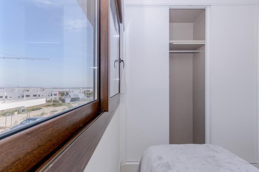 Moderný bungalow v Torrevieja – Los Balcones