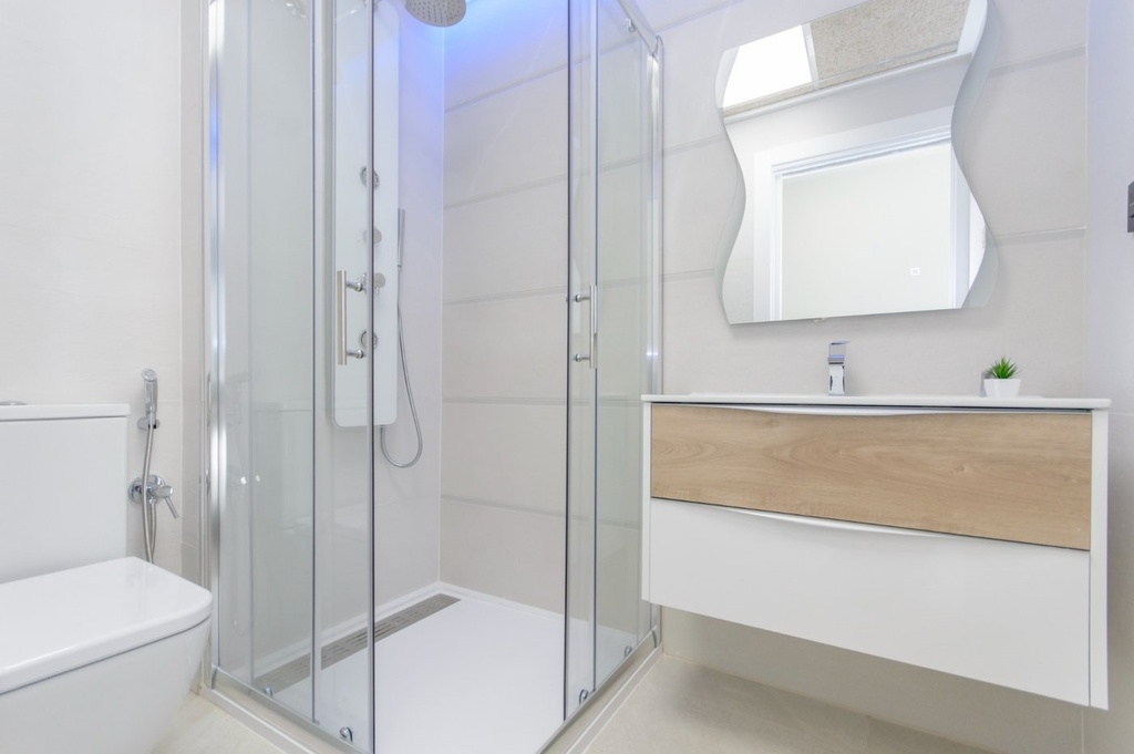 Moderný bungalow v Torrevieja – Los Balcones