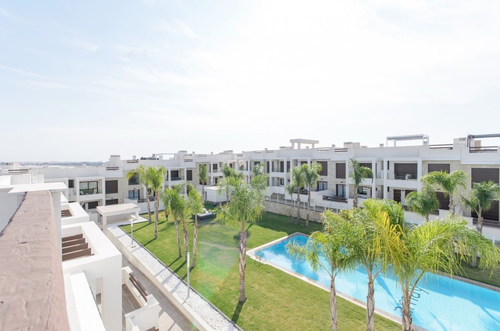 Moderný bungalow v Torrevieja – Los Balcones