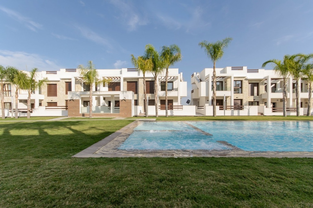 Moderný bungalow v Torrevieja – Los Balcones