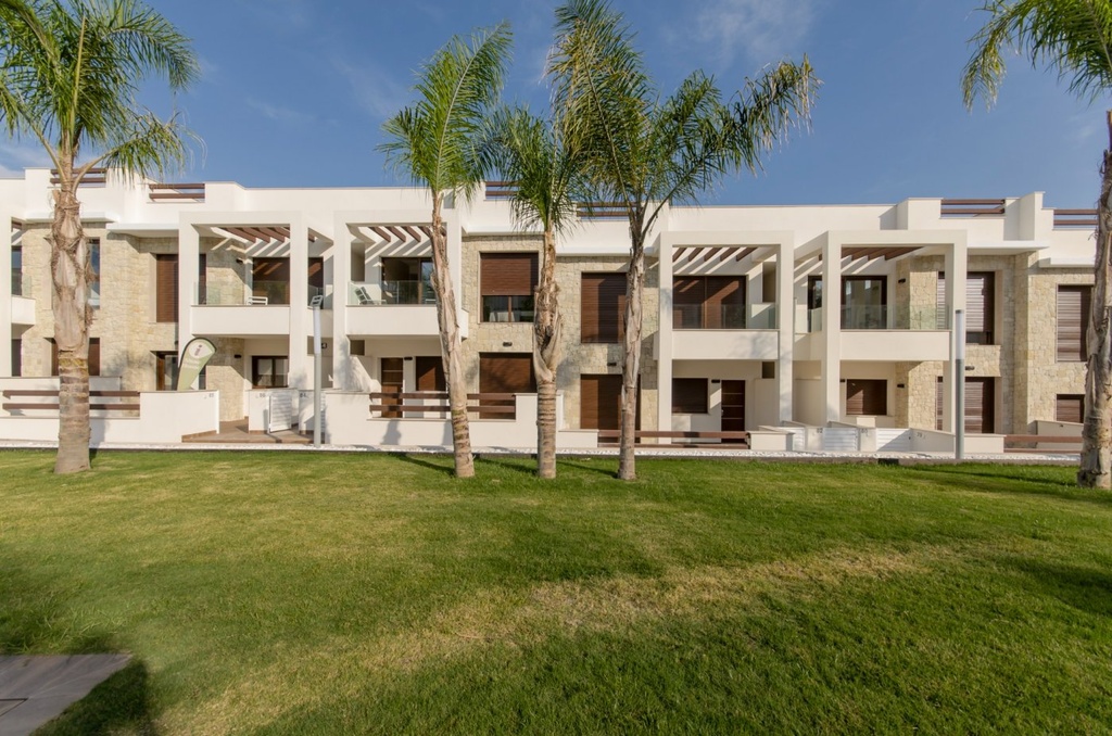 Moderný bungalow v Torrevieja – Los Balcones