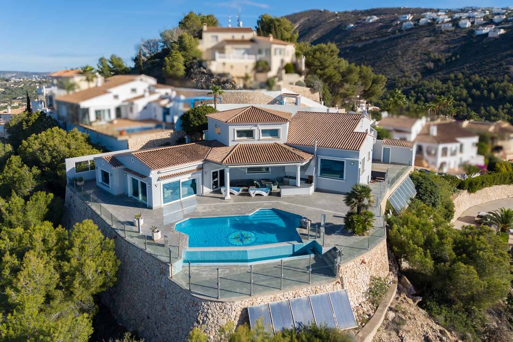Luxusná vila v Moraira – Costa Blanca
