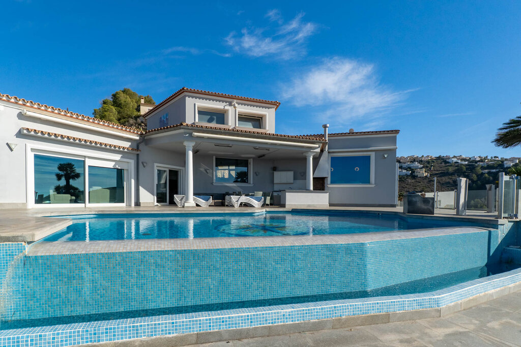 Luxusná vila v Moraira – Costa Blanca