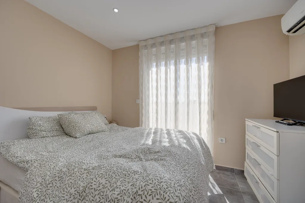 resale-penthouse-torrevieja-centro_21537_xl.webp