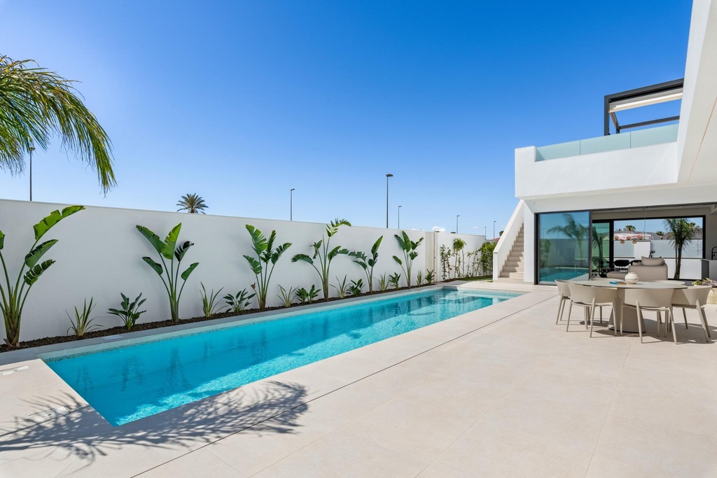 Moderná vila v San Javier – Parque del doce