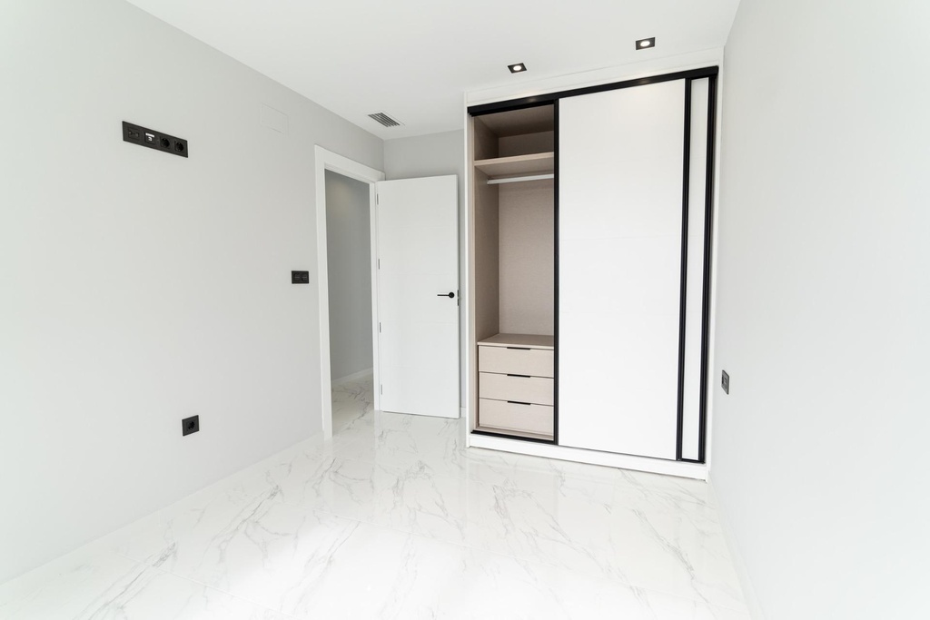 Moderná vila v Orihuela Costa – Punta Prima