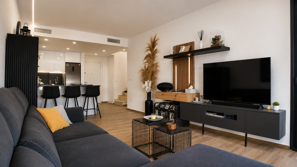 Moderný penthouse s priestranným soláriom a bazénom v Villamartín