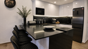 Moderný penthouse s priestranným soláriom a bazénom v Villamartín