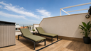Moderný penthouse s priestranným soláriom a bazénom v Villamartín