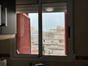 Príťažlivý dvojizbový byt v srdci Torrevieja Objavte tento pôvabný dvojizbový byt situovaný v srdci Torrevieja, len krát