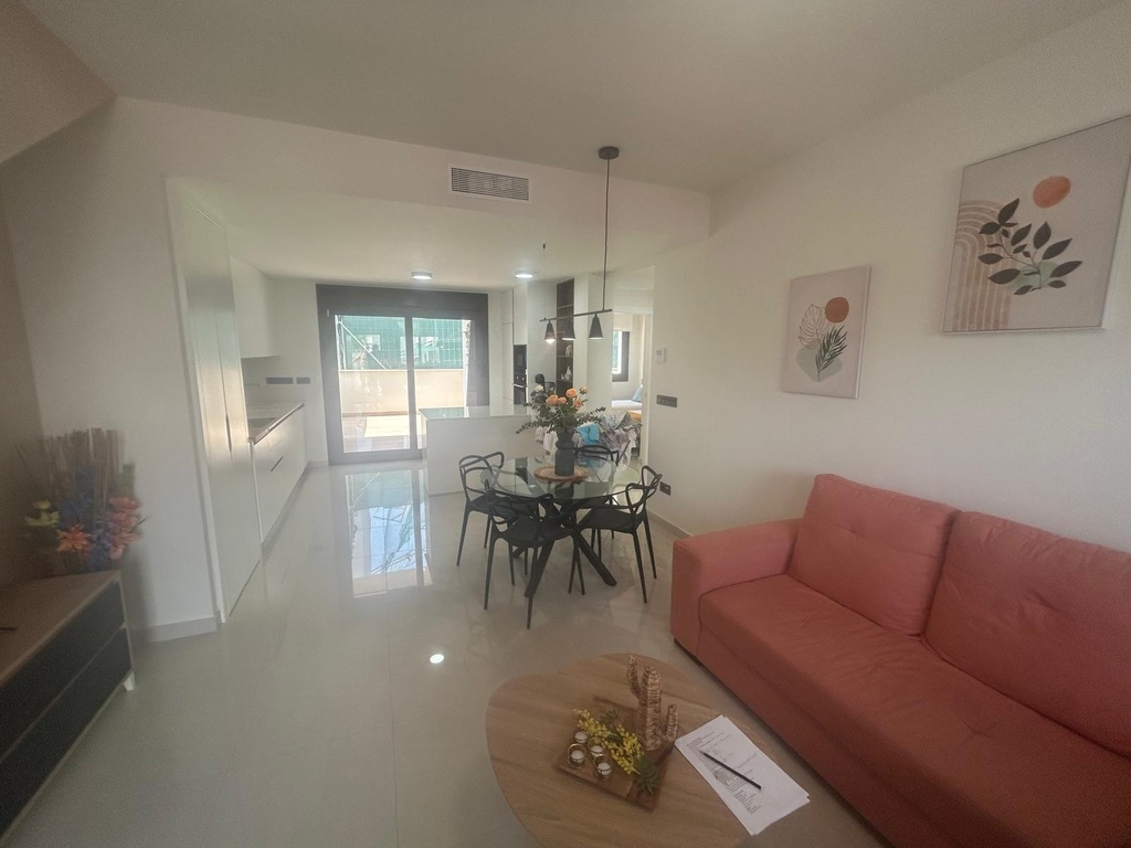 Krásne prízemné bývanie v AMAY Los Balcones, Torrevieja – turistická licencia, súkromné parkovanie a plne zariadené