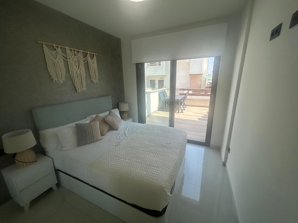 Krásne prízemné bývanie v AMAY Los Balcones, Torrevieja – turistická licencia, súkromné parkovanie a plne zariadené