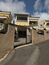 Objavte tento impozantný duplex v tichej oblasti La Marina, San Fulgencio. Cena atraktívnych 288 000 € a ponúka 92 m² ob