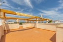 Nachádza sa v žiadanej časti Residencial Ibiza a tento zariadený byt s rozlohou 55 m² ponúka veľmi účelné dispozičné rie