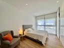 štýlová vila s čiastočným výhľadom na more. táto nádherná vila sa nachádza na pozemku 350 m² a ponúka približne 250 m² z
