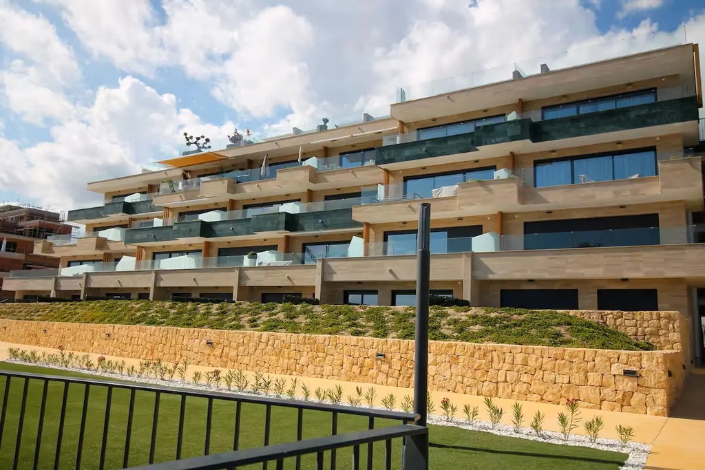 Luxusný dvojdomový byt v Camporrosso Stone Valley, Finestrat – výhľady na more a prémiové vybavenie