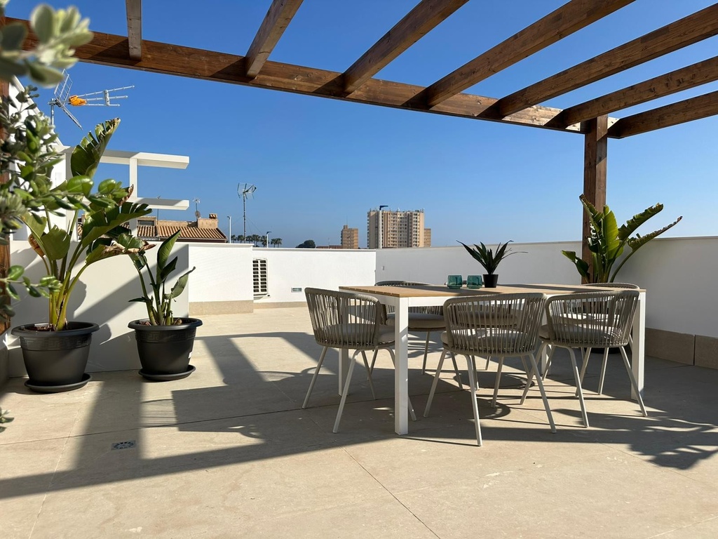 Úplne zrekonštruovaný skový domček v roku 2026 s atmosférou Ibiza, 500 metrov od Mar Menor – Santiago de la Ribera