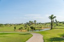 Objavte tento ohromný, prakticky nový prízemný byt postavený v roku 2020, situovaný v Capri 5 na mieste Vistabella Golf.