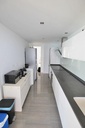 Objavte tento ohromujúci penthouse v exkluzívnej oblasti Guardamar Playa, len 20 metrov od mora. So súpisnou podlahovou