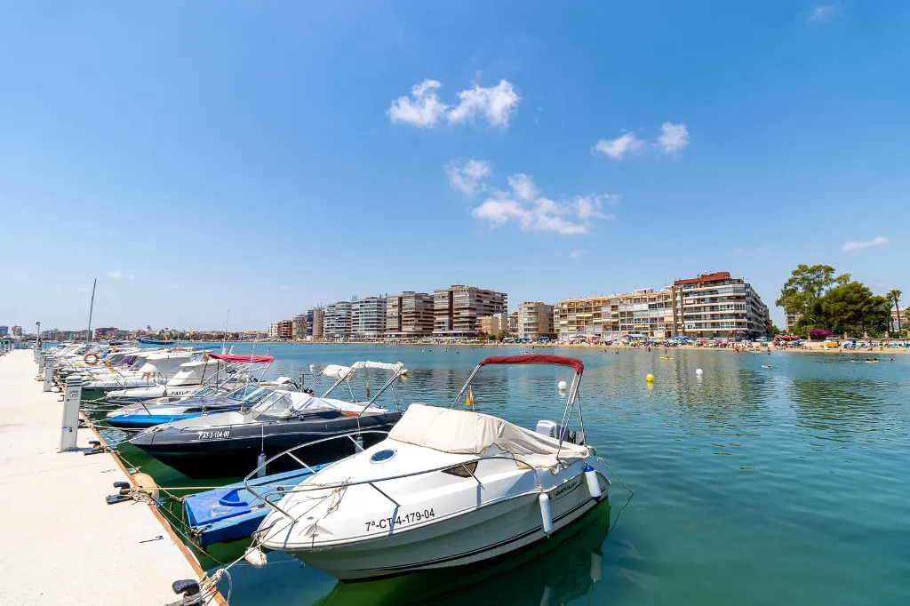 prístav v Torrevieja