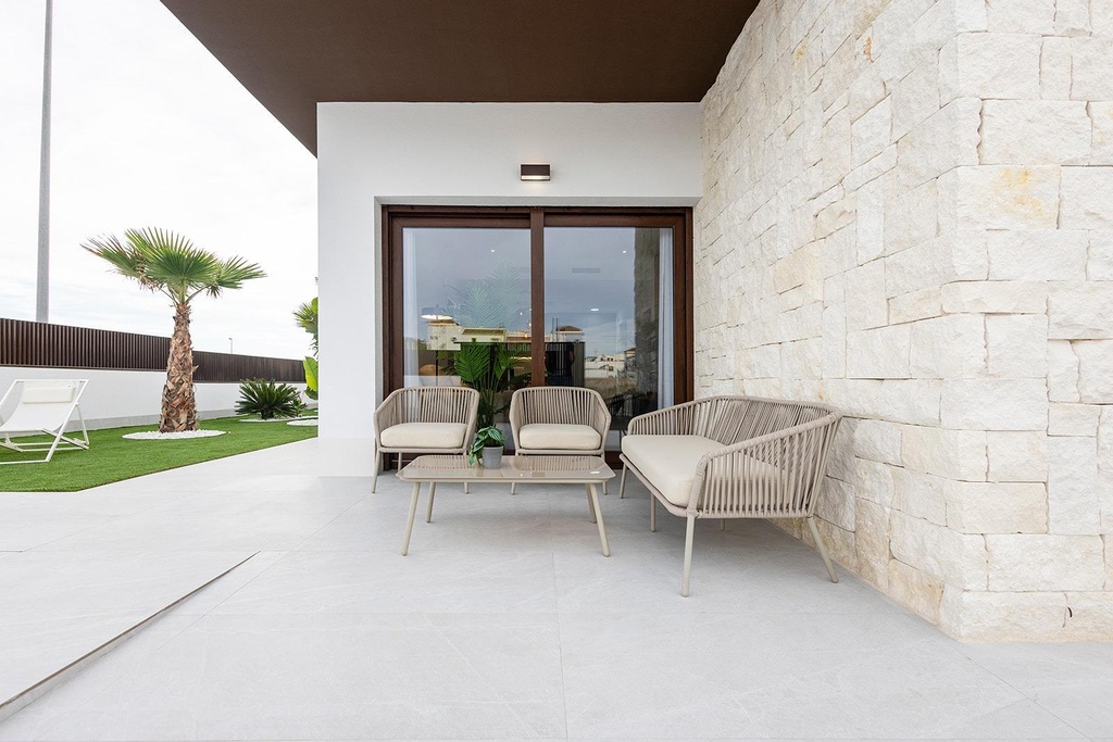 Moderná vila v Orihuela – Vistabella Golf